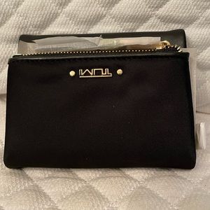 TUMI Voyageur Flap Card Case Black Wallet - New with Packaging- Box